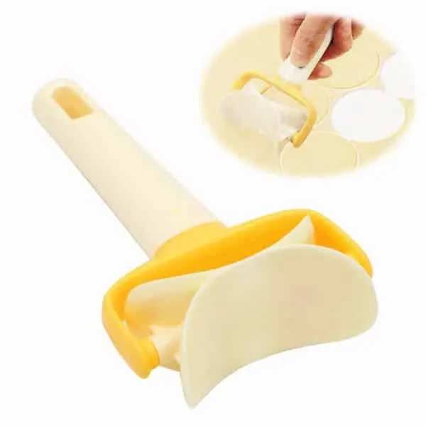 Useful Handy Eco-Friendly Plastic Dough Cutting Tool